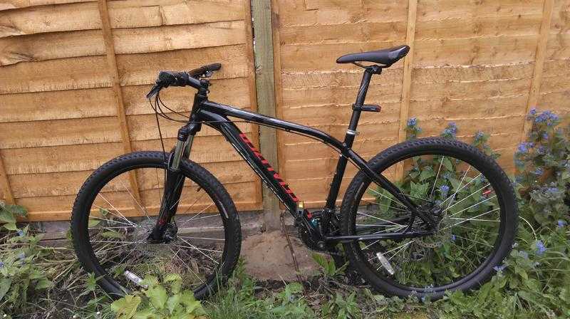 Specialized Pitch 650b 2015 large hardtail mountain bike  Abus D-Lock