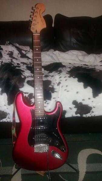 squier by fender stratocaster