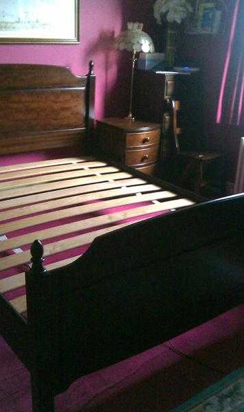 Stag Minstrel King Size Bed