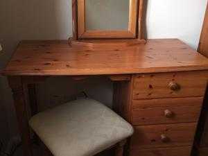 Stag triple mirrors dressing table and stool