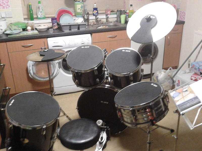 Stagg Drum Kit