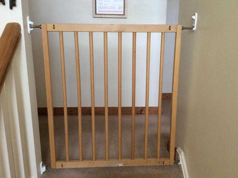 Stair gate