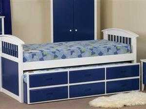 Stakka single guest bed