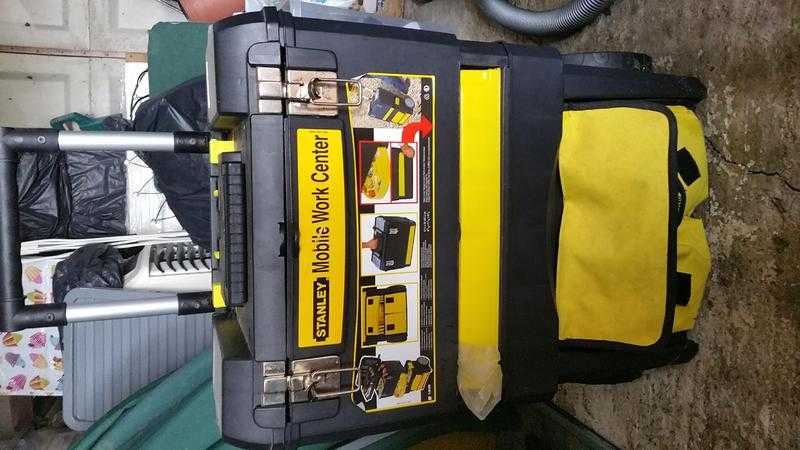 Stanley two storey tool box with wheels and handle