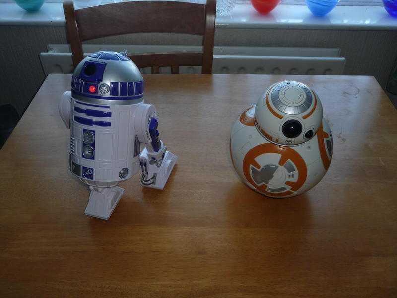 STAR WARS R2D2 DROIDampSTAR WARS BB8 DROID