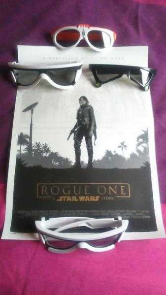 Star Wars Rogue One Merchandise -4 3D glasses and LTD Edition Film Poster NEVER USED