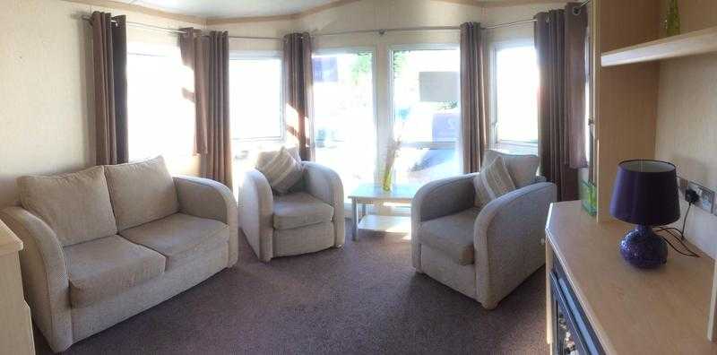 STATIC CARAVAN FOR SALE SITED ON CHERRY TREE NEAR GREAT YARMOUTH NORFOLK