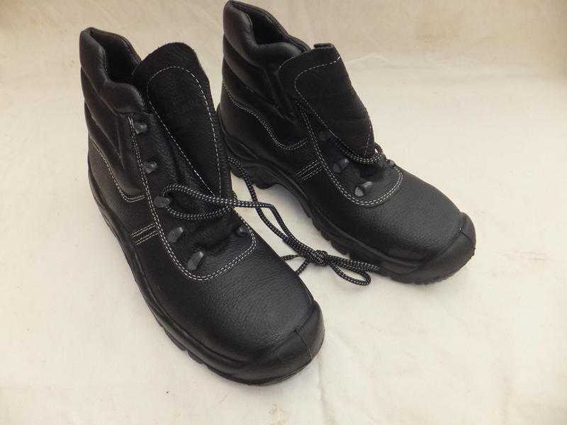 Steel toe cap work boots