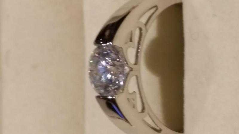 Sterling Silver Round Cut Cubic Zirconia Ring - New