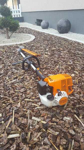 STIHL HL 100 K hedge cutter