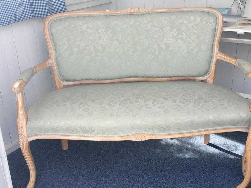 Stuart Jones bedroom 2 seater settee with matching arm chair