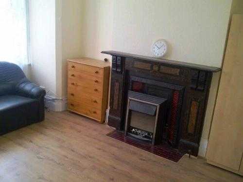 Studio flat for rent in Bruce Grove