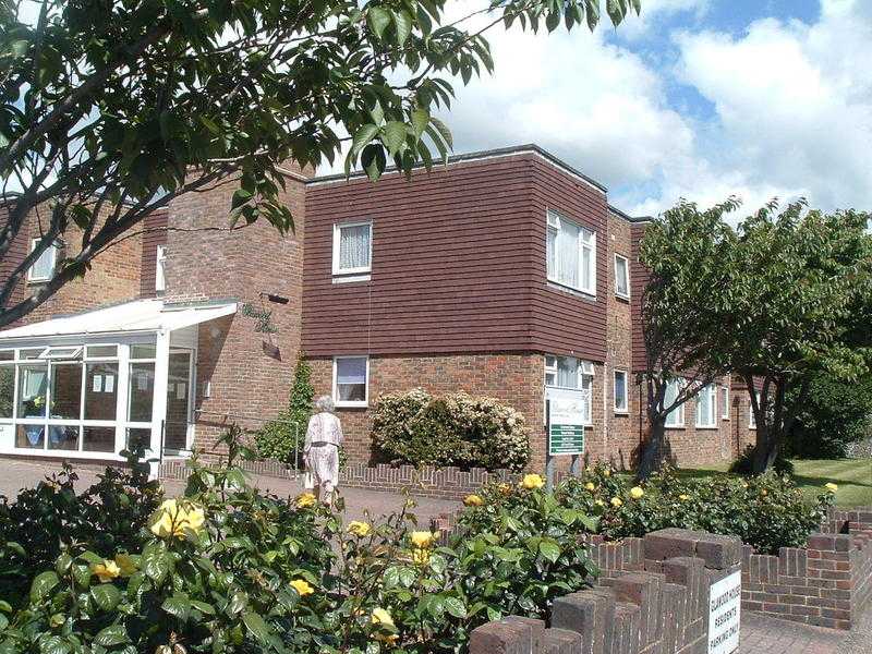 Studio Flat - Glawood House, Broadwater, Worthing