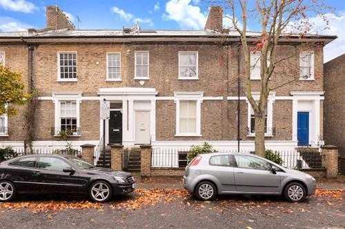 STUNNING 2 DOUBLE BED FLAT IN ISLINGTON