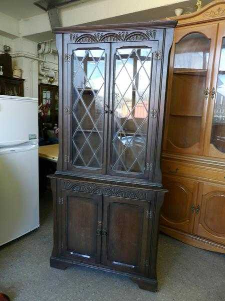 Stunning dark wood corner cabinet - Local Delivery Now Only 19