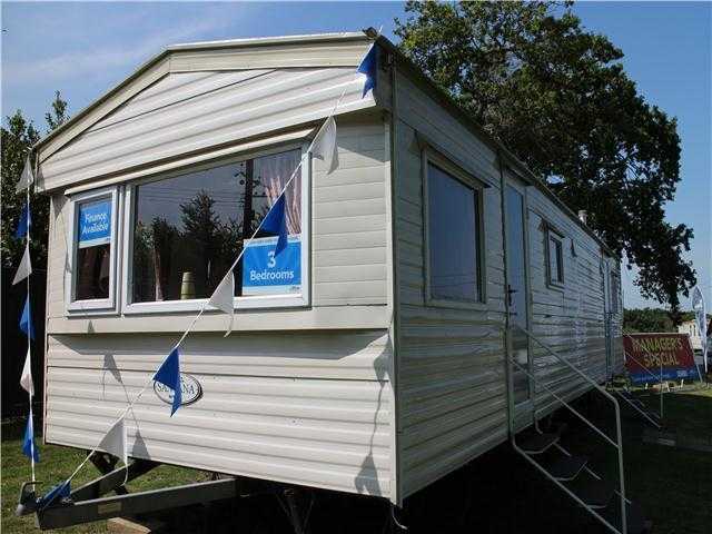 STUNNING DELTA SANTANA FOR SALE - CHEAP STATIC CARAVAN AT SHURLAND DALE HOLIDAY PARK