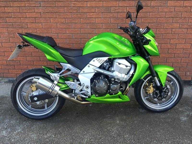 Stunning Kawasaki Z750 2007, low miles