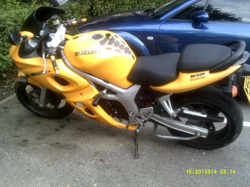 stunning suzuki sv650 sy late 2000 model fast bike.