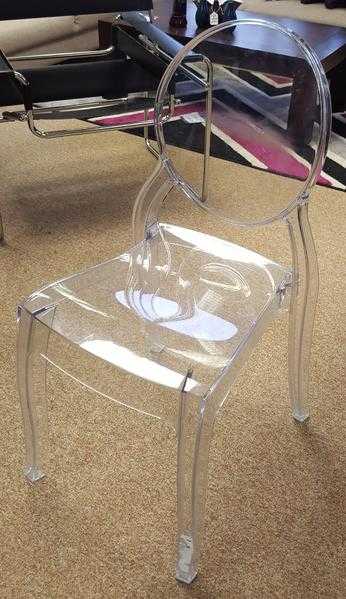 Stylish Clear Phantom Chair