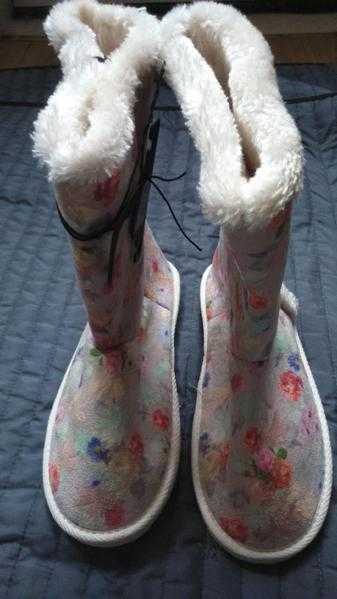 stylish fur lined womens boots