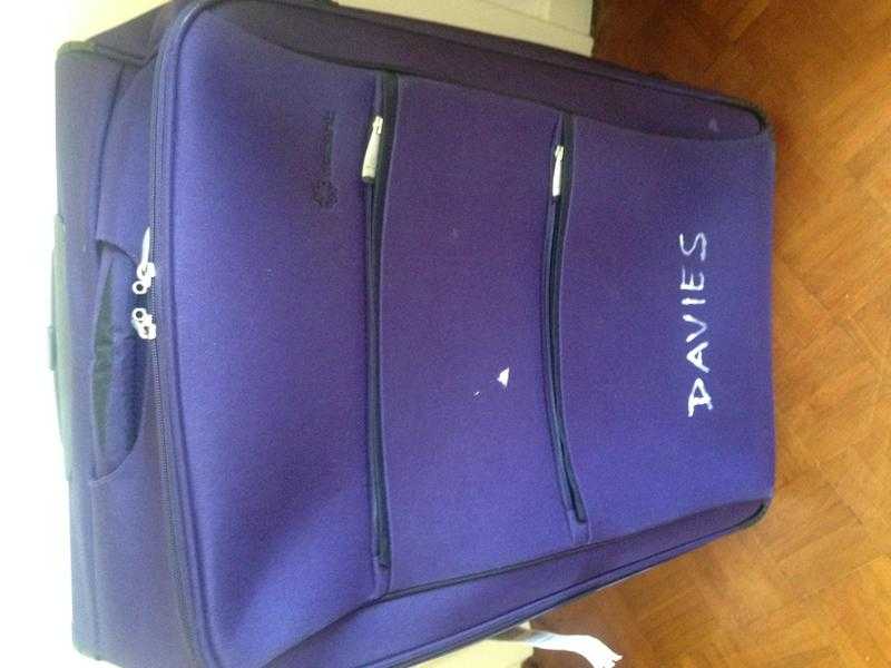 Suitcase 18quot x 9quot x 29quot high.   Calls only