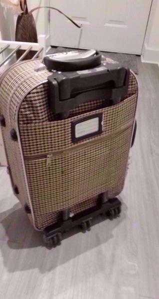 Suitcase cabin size