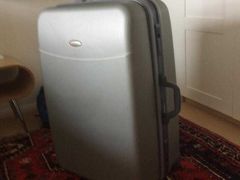 Suitcase large