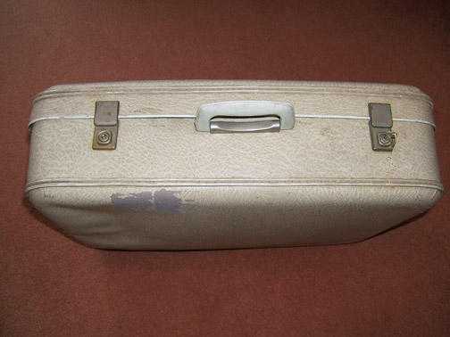 SUITCASE, VINTAGE, CREAM