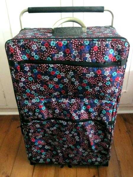 Suitcase World039s Lightest