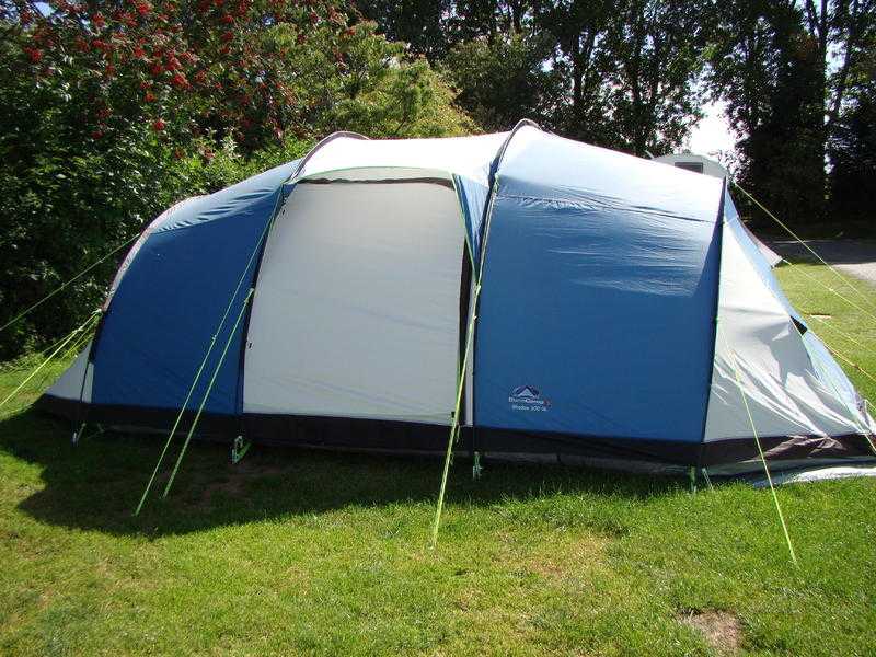 Sunncamp Shadow 600DL family tent, footprint and foam floor mats