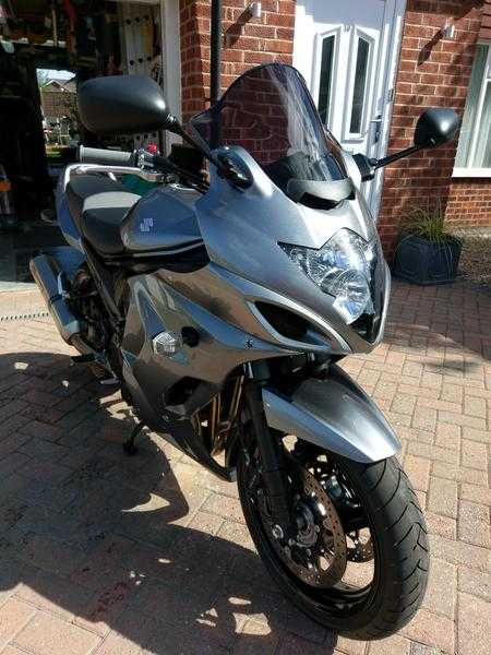 Suzuk GSX 1250 FA LO 2010 only 4322 miles