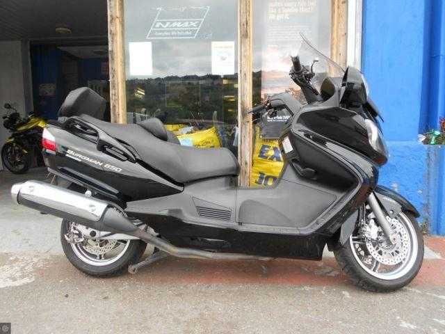 Suzuki AN Burgman 2008