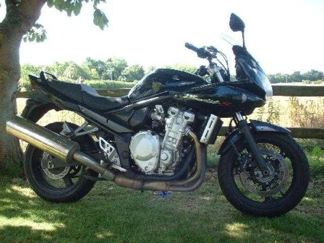 Suzuki GS