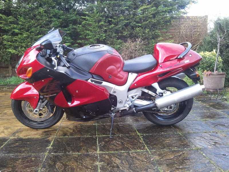 SUZUKI GSX 1300R HAYABUSA