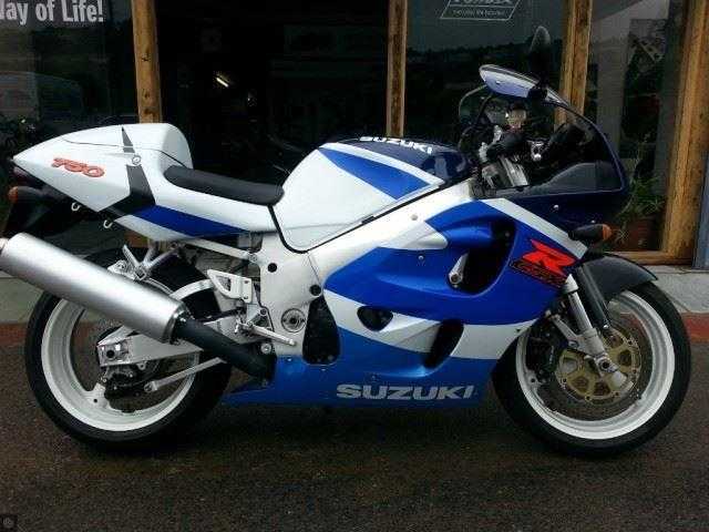 Suzuki GSX 2000