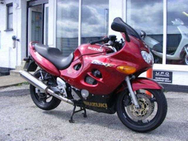 Suzuki GSX 2001