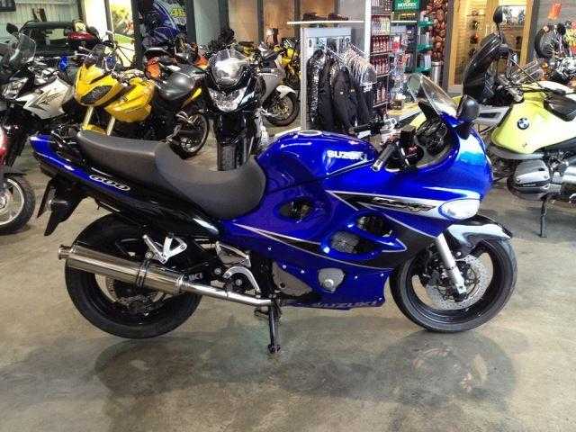 Suzuki GSX 2004