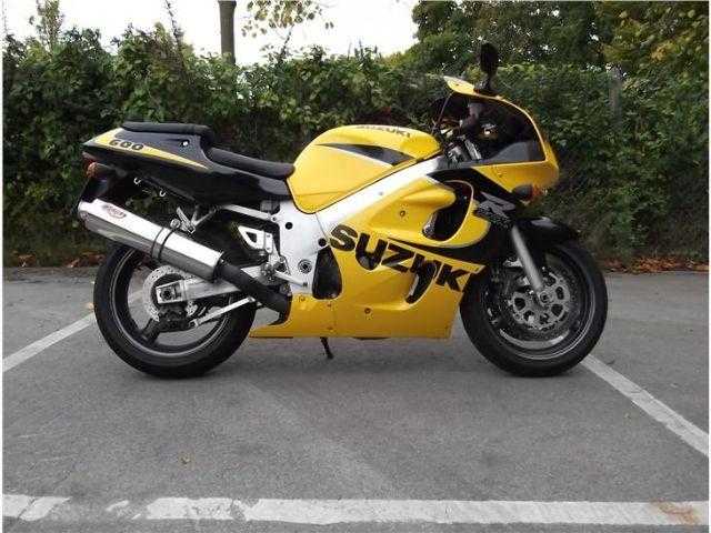 Suzuki GSXR 2000