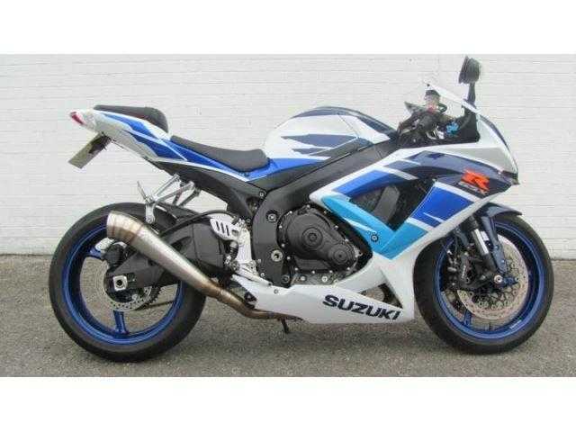 Suzuki GSXR 2011