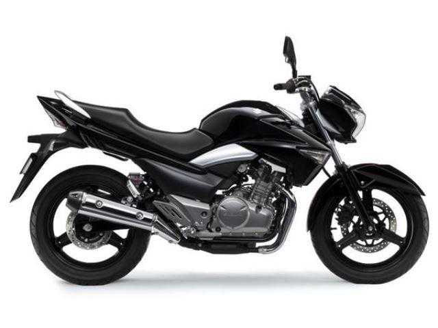 Suzuki GW250 2015