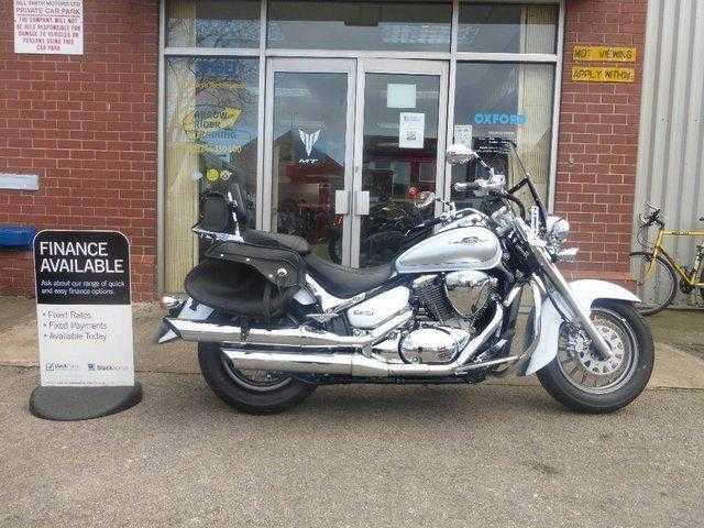 Suzuki Intruder 2015