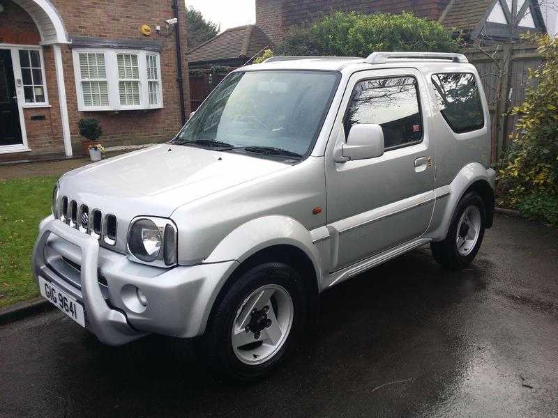 Suzuki Jimny Mode Special Edition 4x4 Automatic.