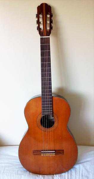 Suzuki Kiso Classical Guitar