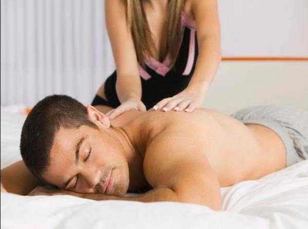 Sweedish full body therapeutic massage in Warren street, with Lisa