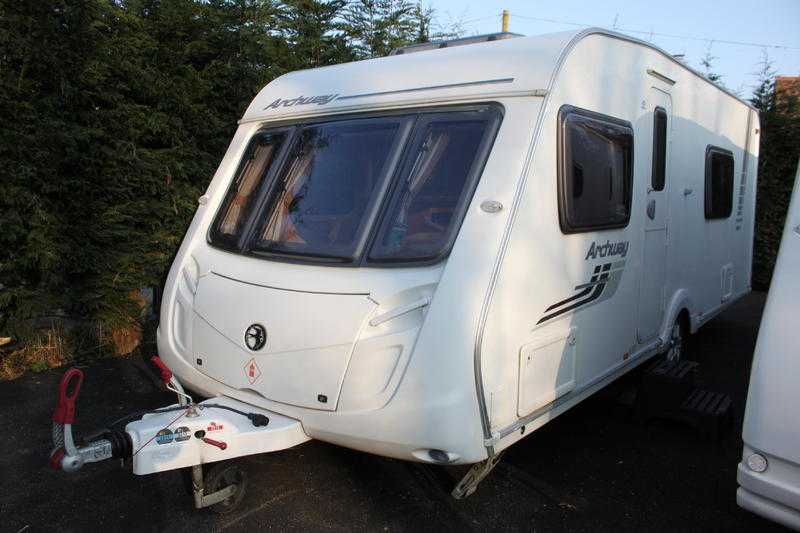 Swift Archway Cranford 2010 4 Berth Caravan