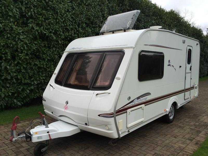 Swift Archway Woodford 2 berth 2006 Caravan with End Washroom and Awning