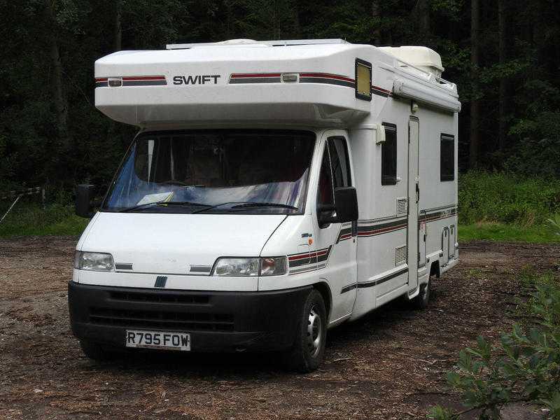 Swift Kontiki Motorhome 246 Berth Great Condition