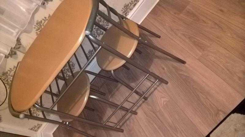 table and chairs