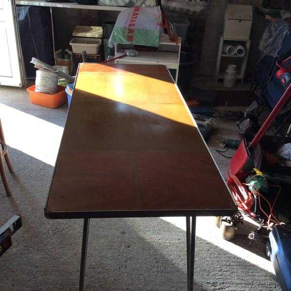 Table pasting or car boot