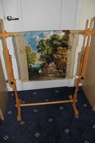 Tapestry FrameStand